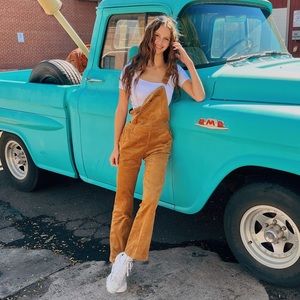 Meet your Posher, Devin